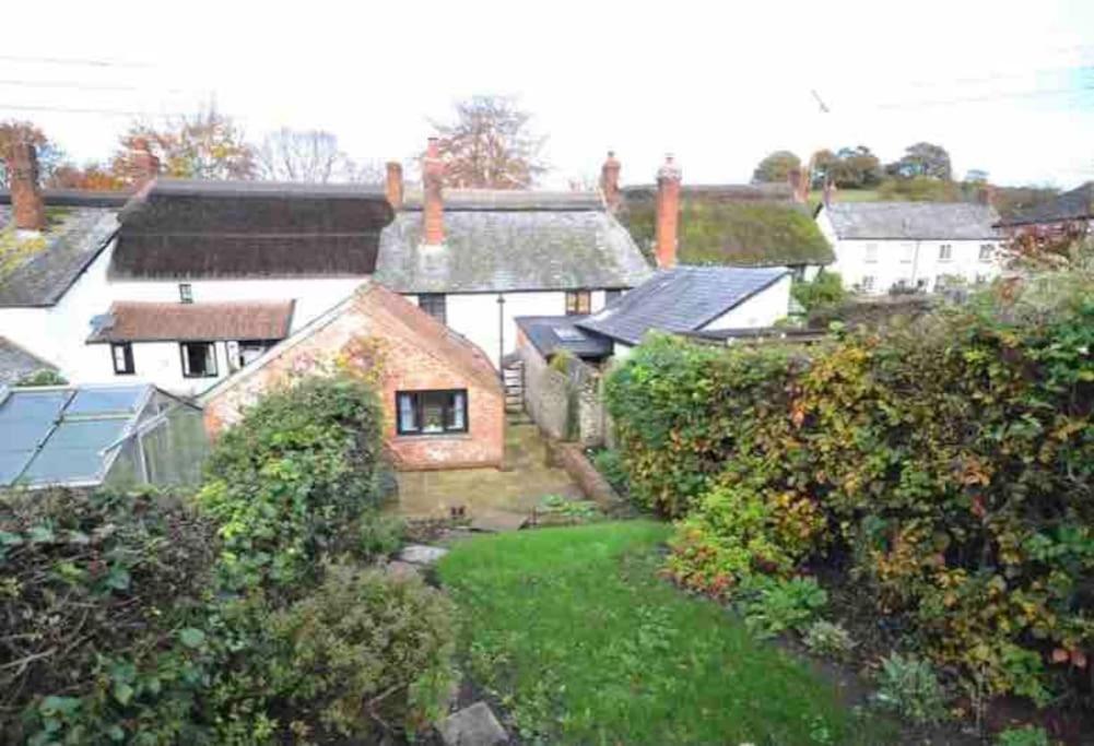 Thatched Cottage, Beautiful Village Near The Sea Otterton Exterior photo